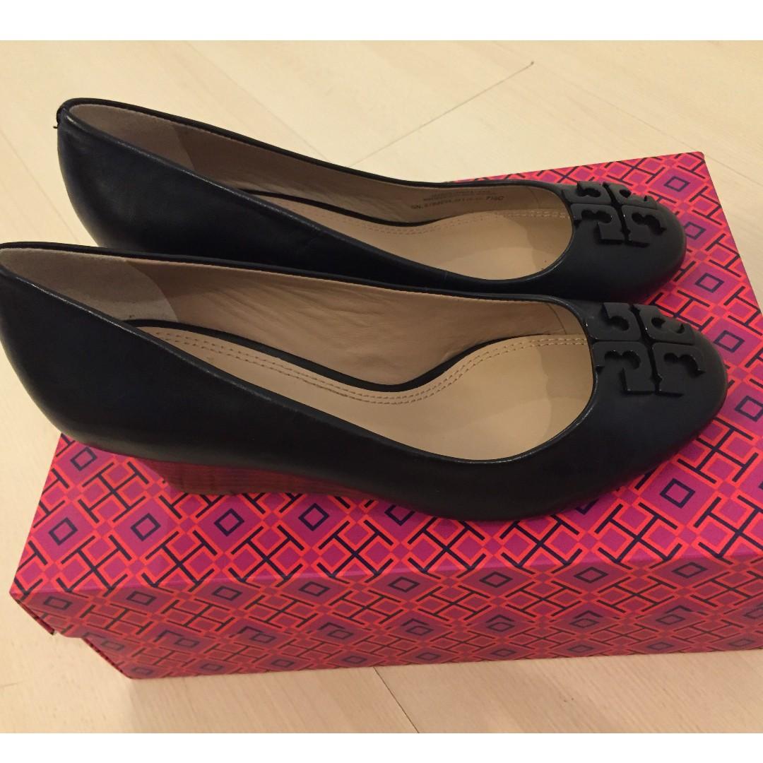 Tory burch lowell 2 wedge on sale