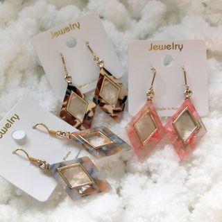 Korean earrings marble style earrings three colors (Made in Korea)