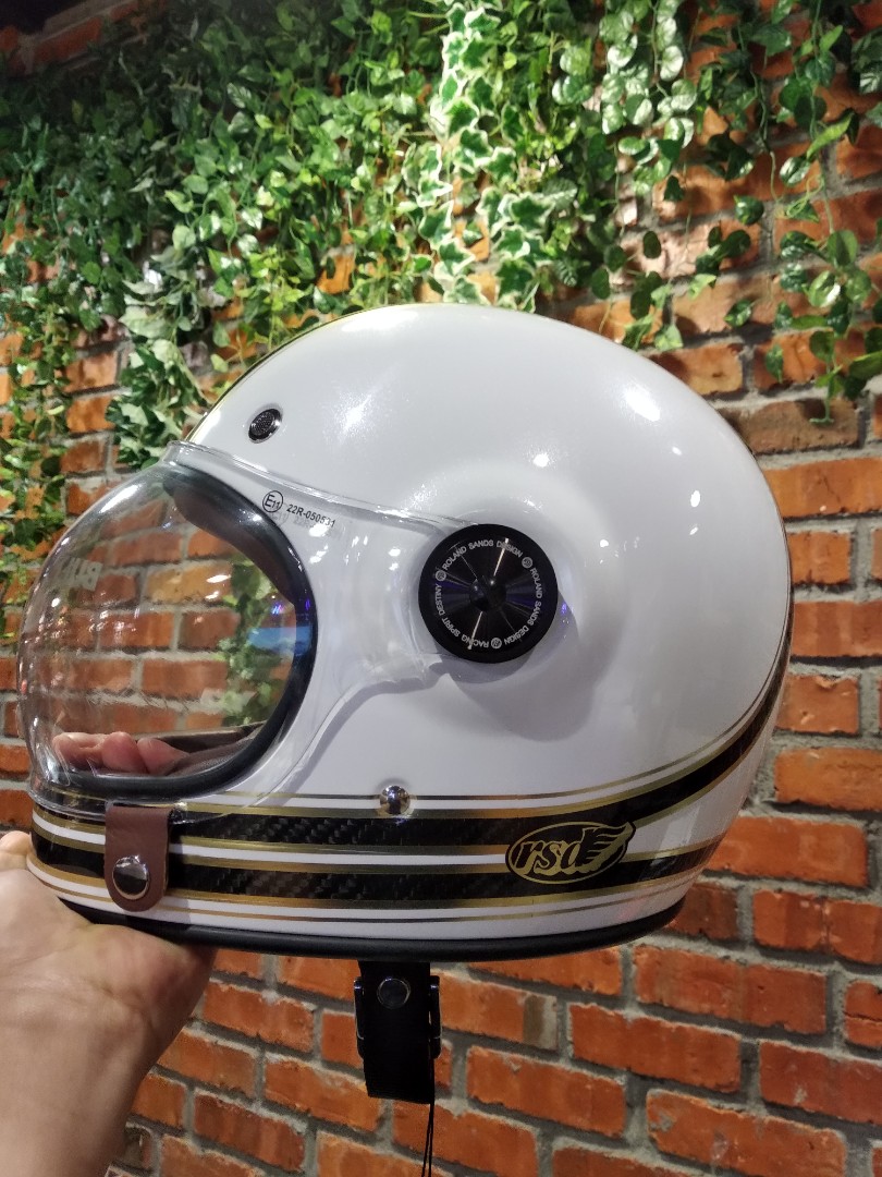 BELL BULLITT CARBON WHITE RSD MOJO Motorbikes on Carousell