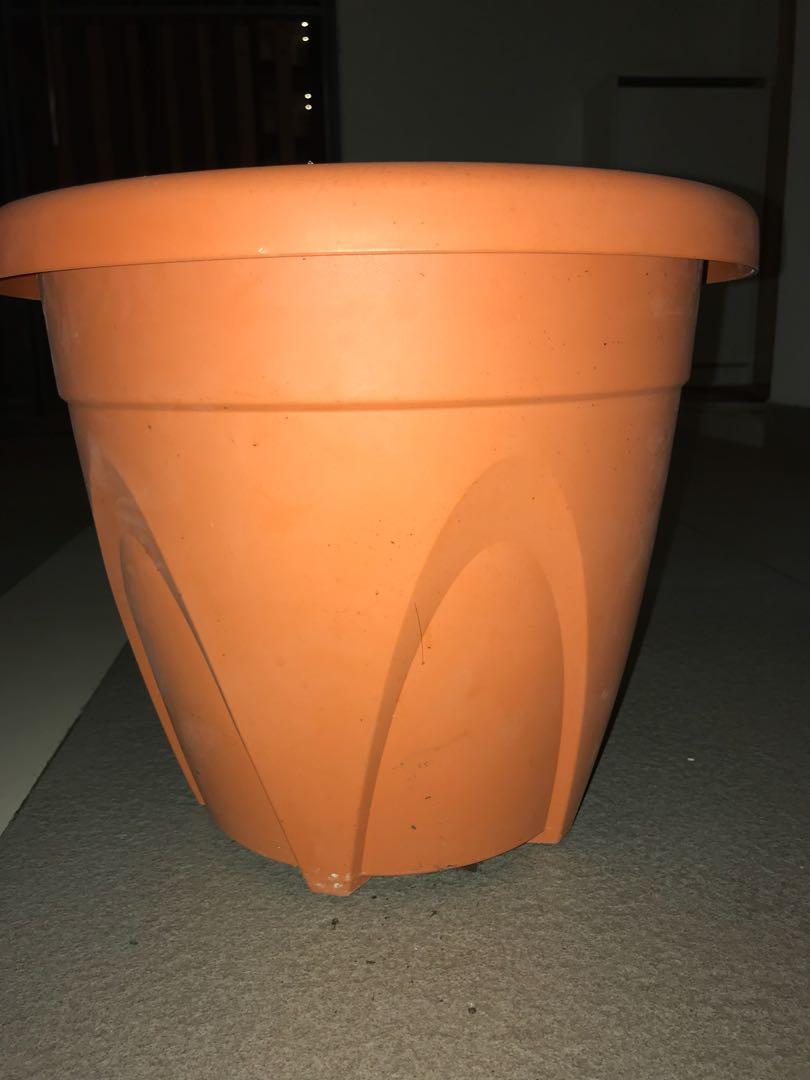Big plastic flower pot with base, Furniture & Home Living