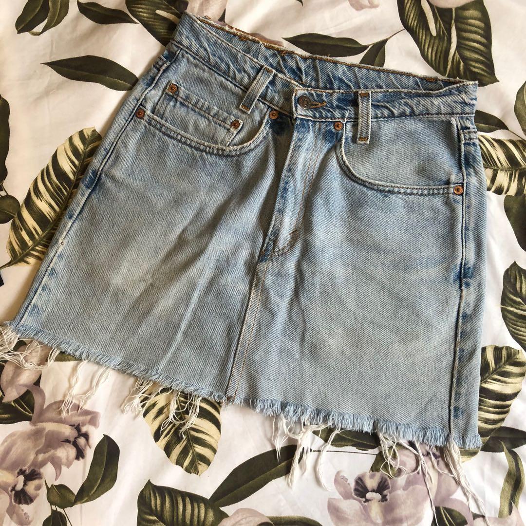 Levi's frayed denim skirt shop