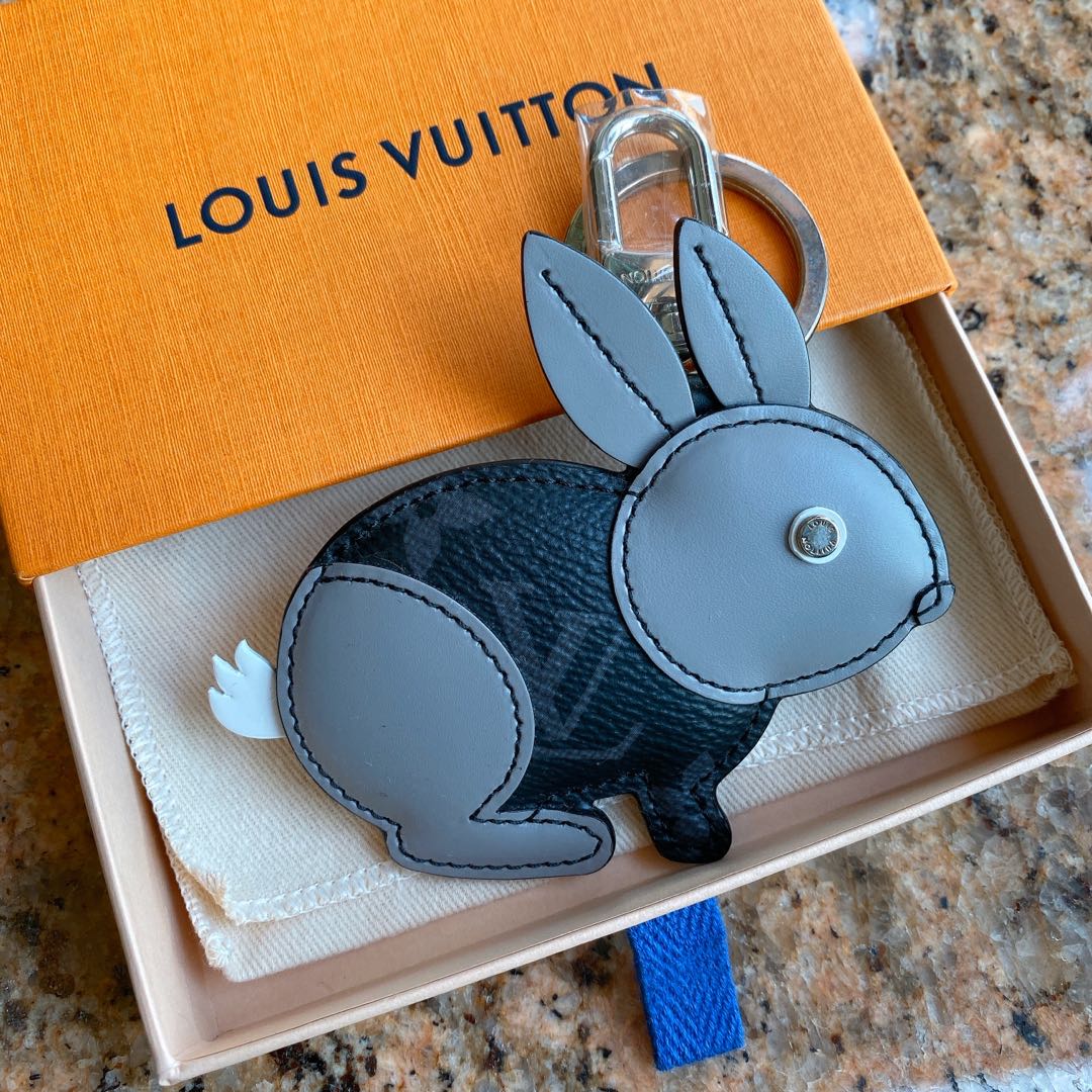 Louis Vuitton Monogram Porto Cure Lv Rabbit Rabbit Key Ring Bag Charm Used