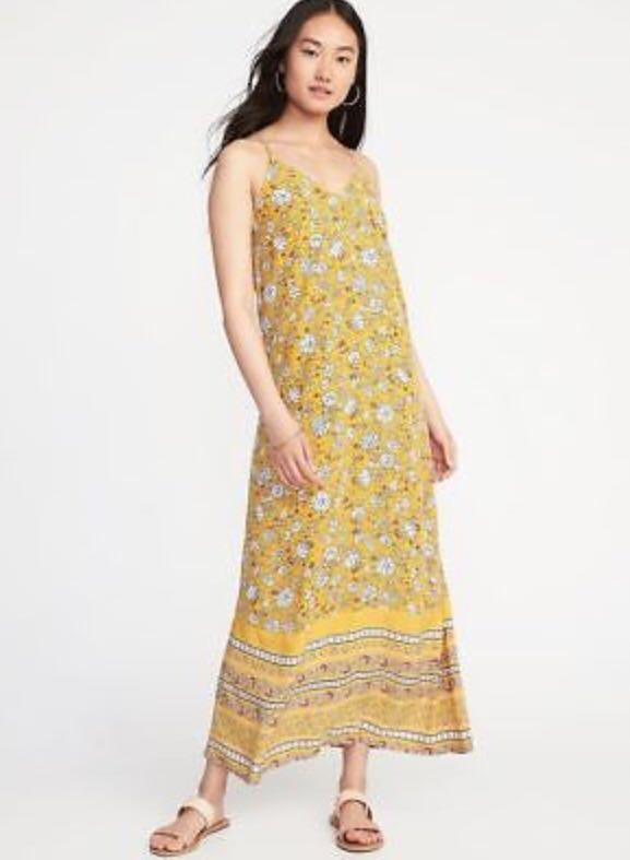 Old Navy Floral Maxi Dress Women S Fashion Clothes Dresses Skirts On Carousell