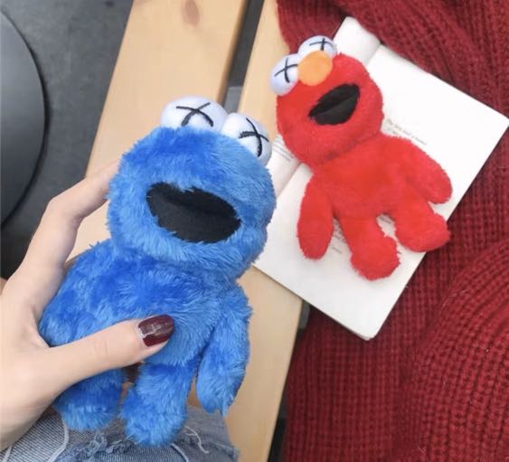 Stuffed animal shop airpod case