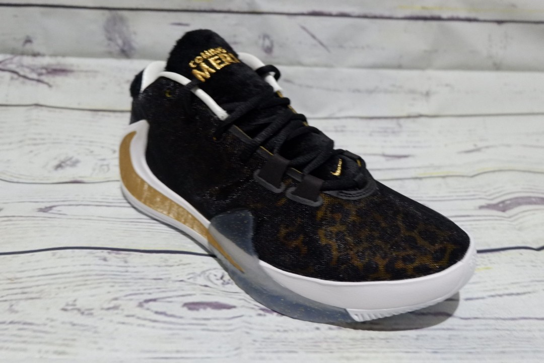 zoom freak 1 coming to america