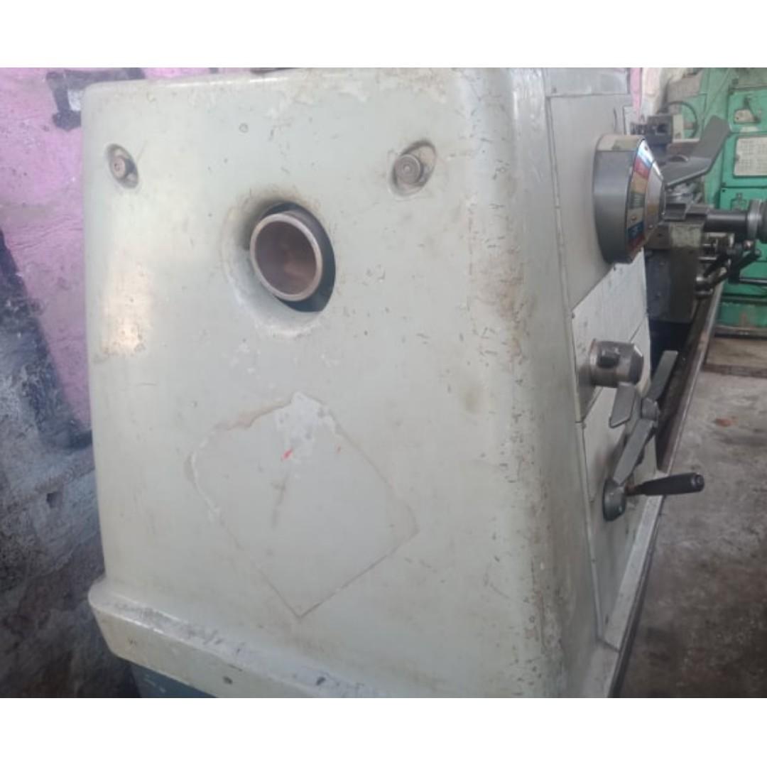 1 unit lathe machine, Commercial & Industrial, Industrial Equipment on ...