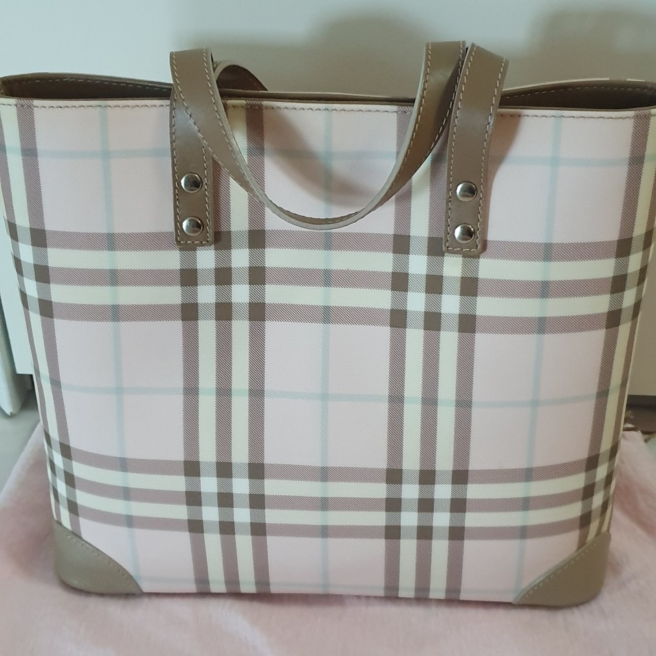 burberry classic tote bag
