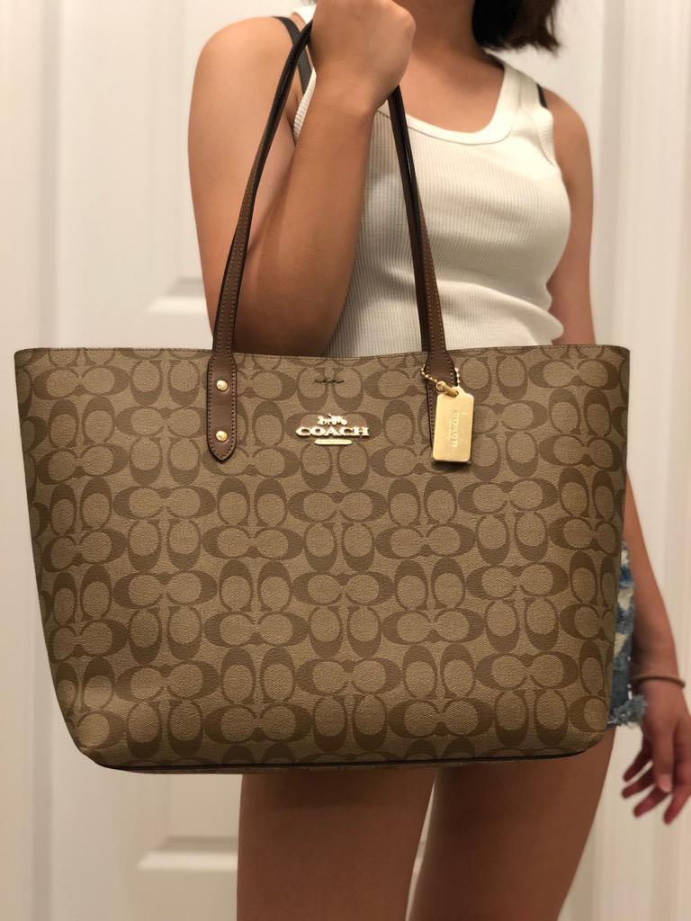Coach tote neverfull style, Luxury, Bags & Wallets on Carousell