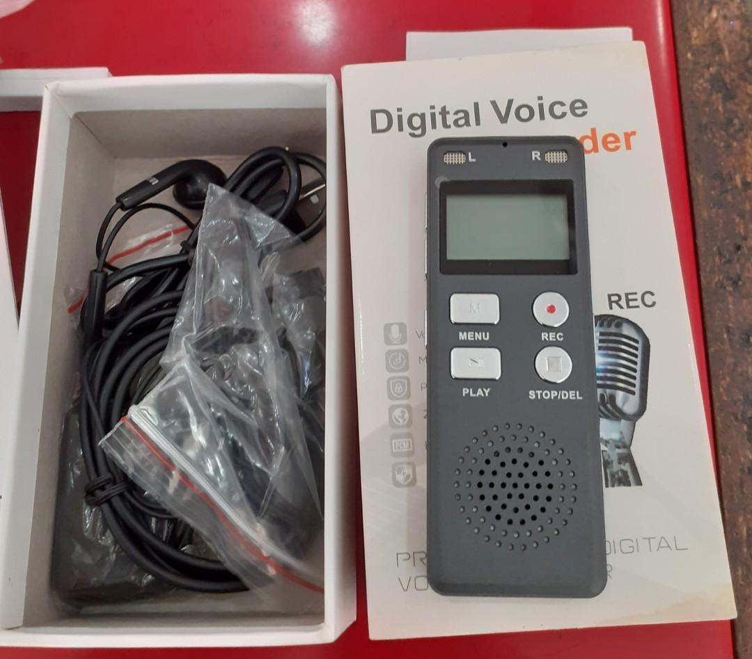 Digital Voice Recorder (Category: Voice Recorders) located in Manila. Submitted by goodviber.corp (Listing ID 257516052, Image 2). Description: 8gb built in memory.
