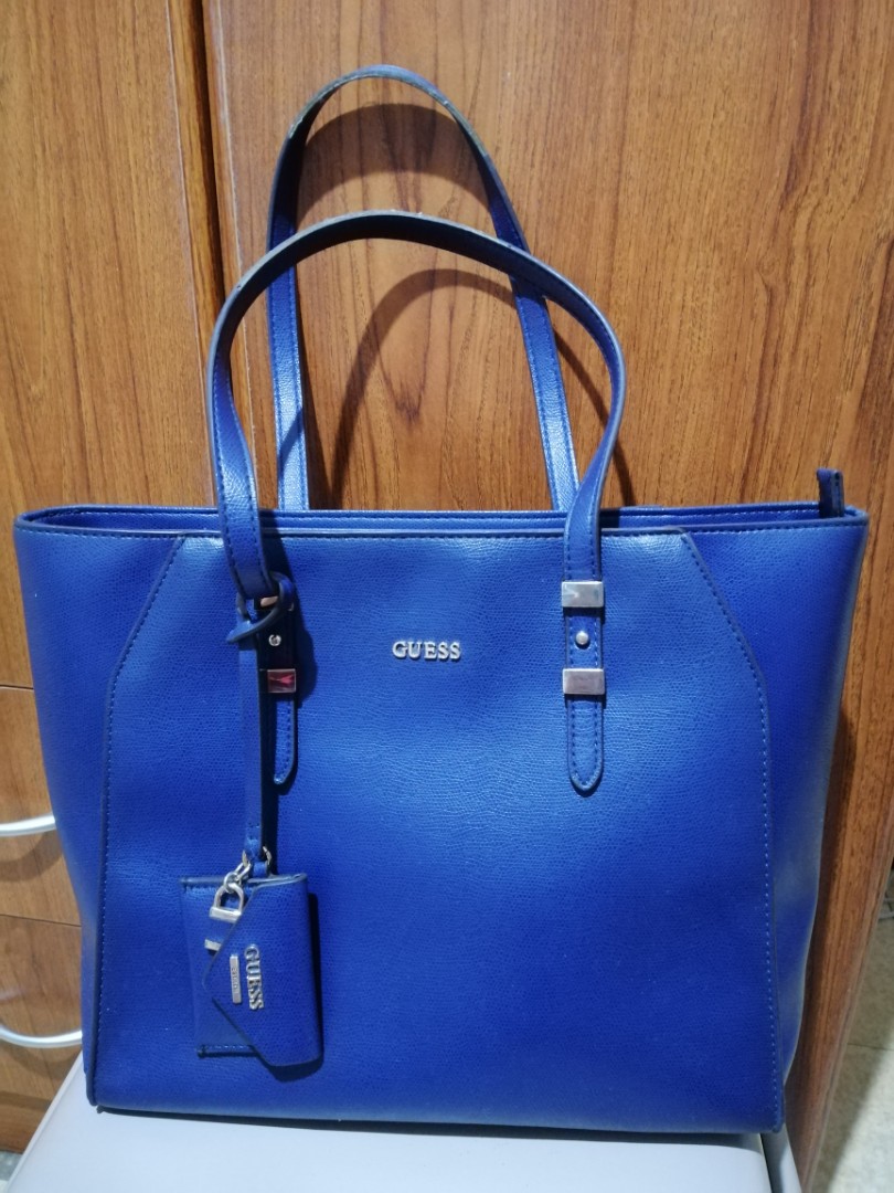 Guess bag, Luxury, Bags & Wallets on Carousell