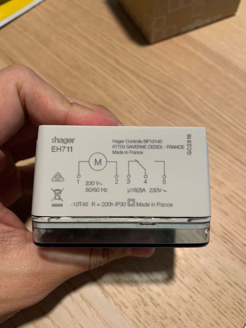 Hager Timer EH711, TV & Home Appliances, Electrical, Adaptors & Sockets