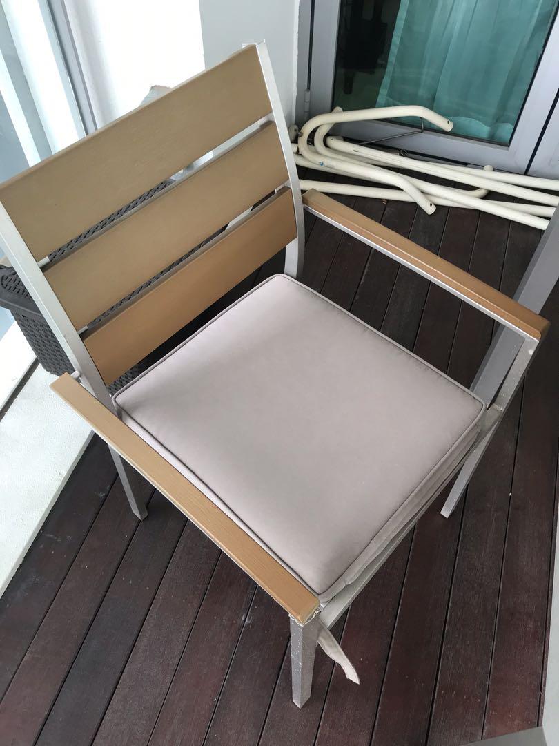 Hardly used outdoor dining set, Furniture & Home Living, Furniture