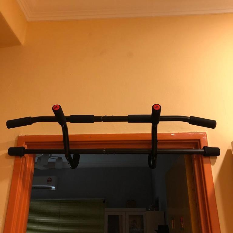 Adidas chin up bar hotsell