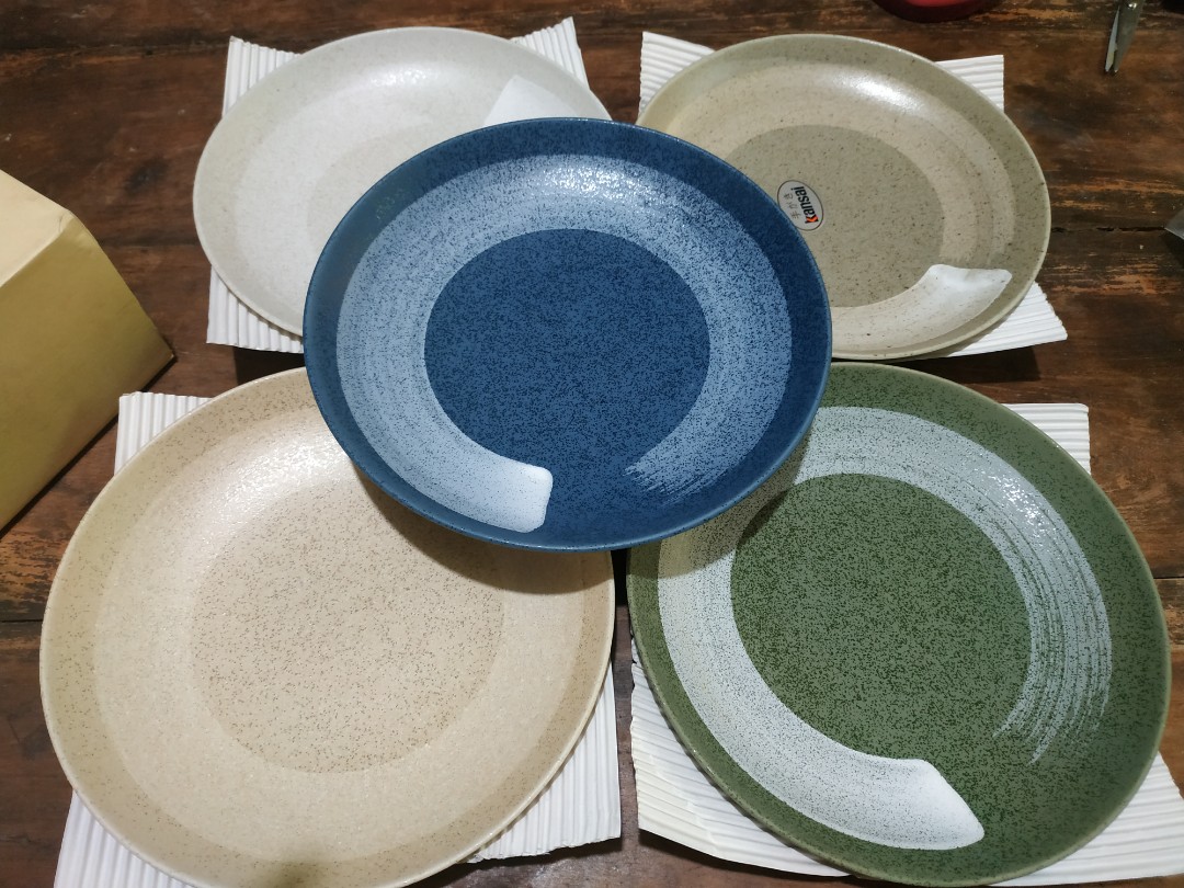 Kansai Fine China Plates, Furniture & Home Living, Kitchenware