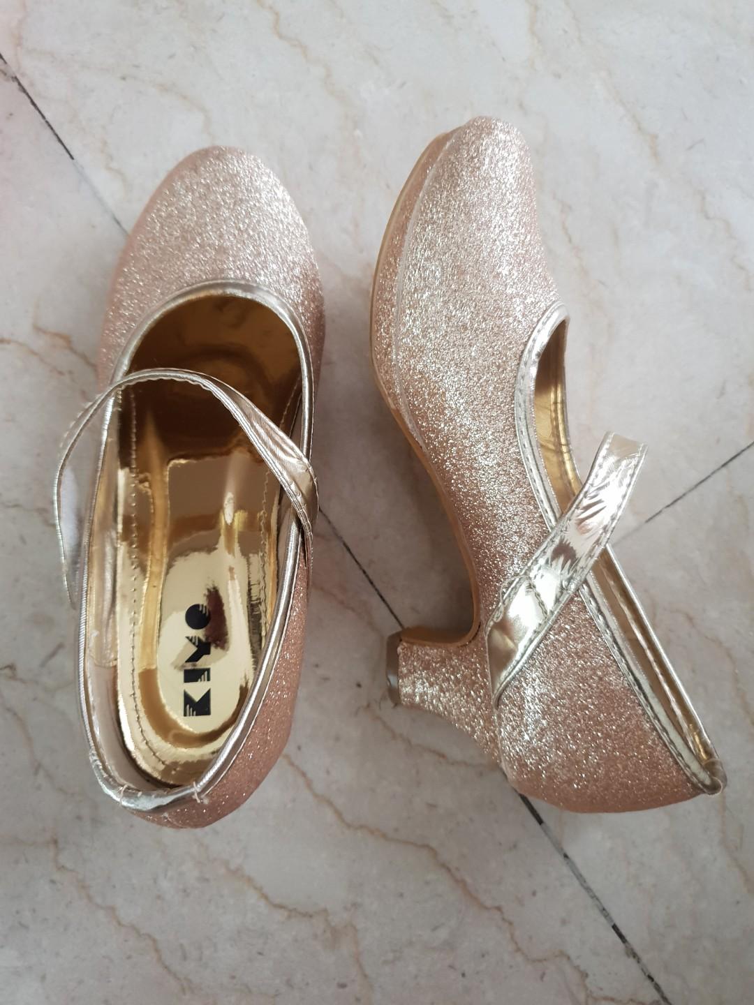 golden heels for girls