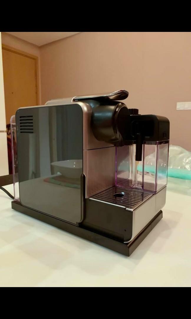 Nespresso Lattissima, TV & Home Appliances, Kitchen Appliances, Coffee ...