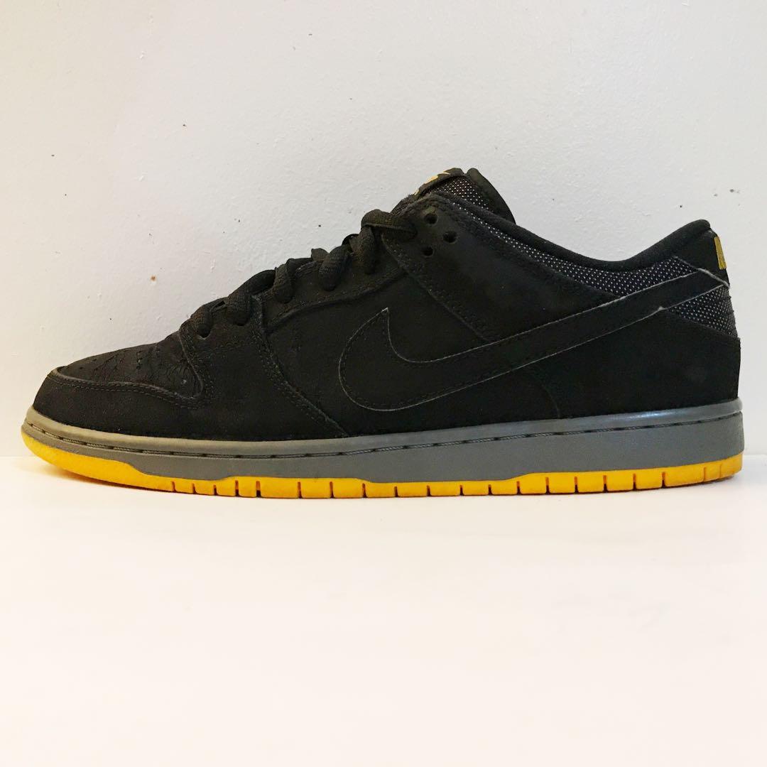 USED (not thrifted) Nike sb dunk low 