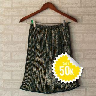 Rok lipit ala songket pendek