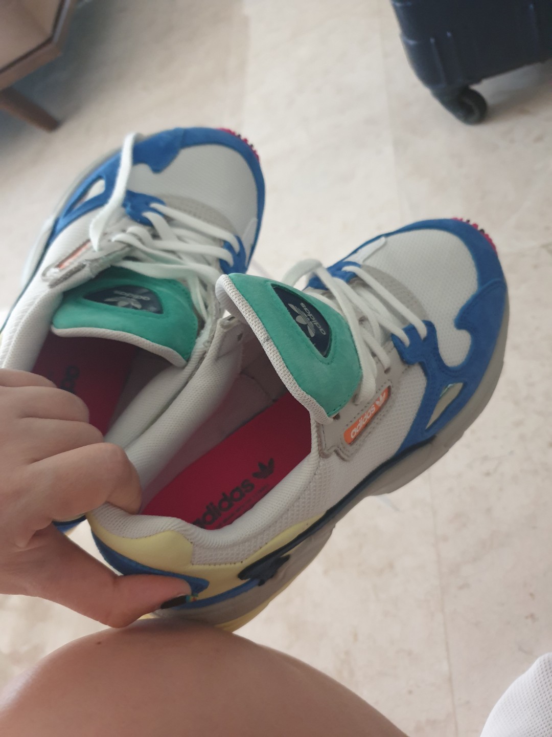 adidas falcon 4.5