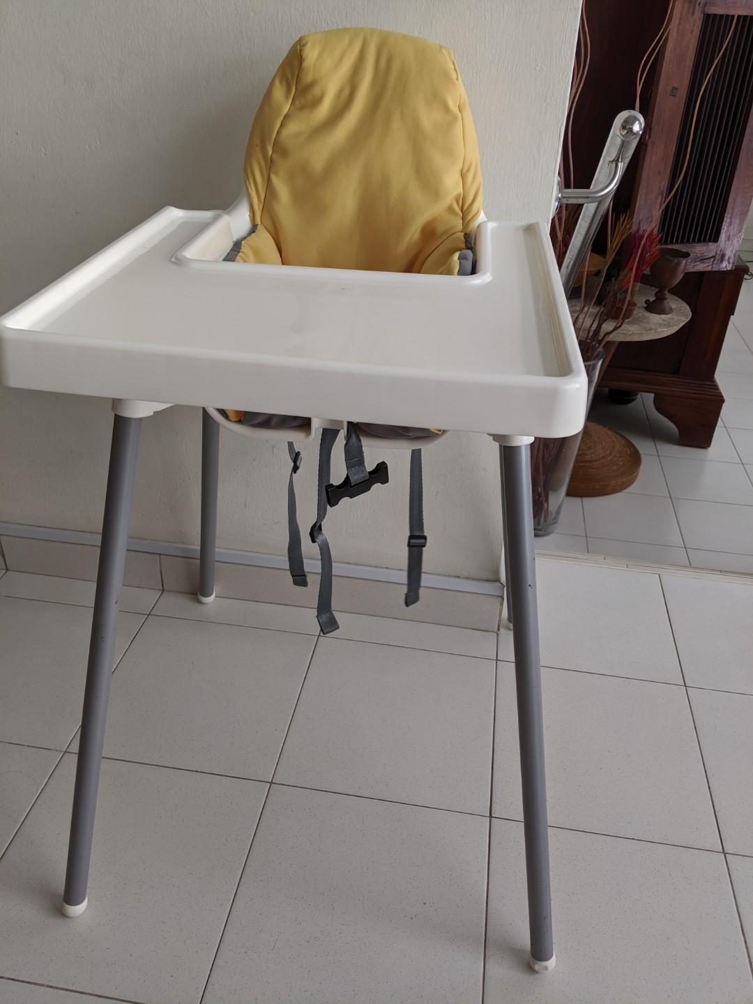 baby changing unit with storage