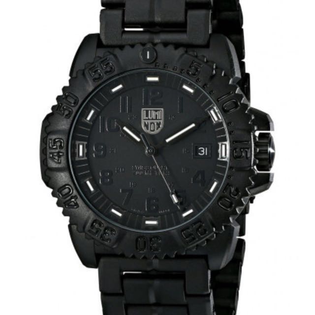 luminox submariner