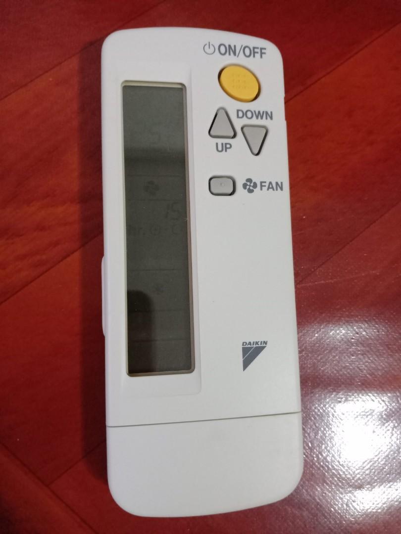 Daikin Aircon Remote Control BRC4C153 & BRC4C154 , TV & Home Appliances