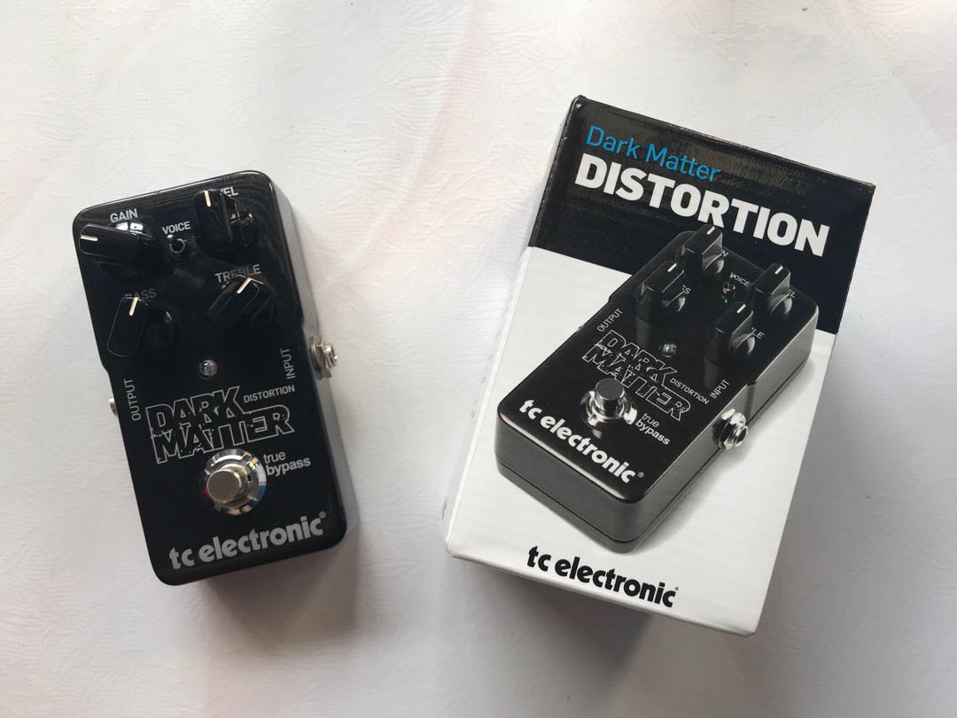 Dark Matter distortion pedal by TC Electronic, Hobbies & Toys, Music