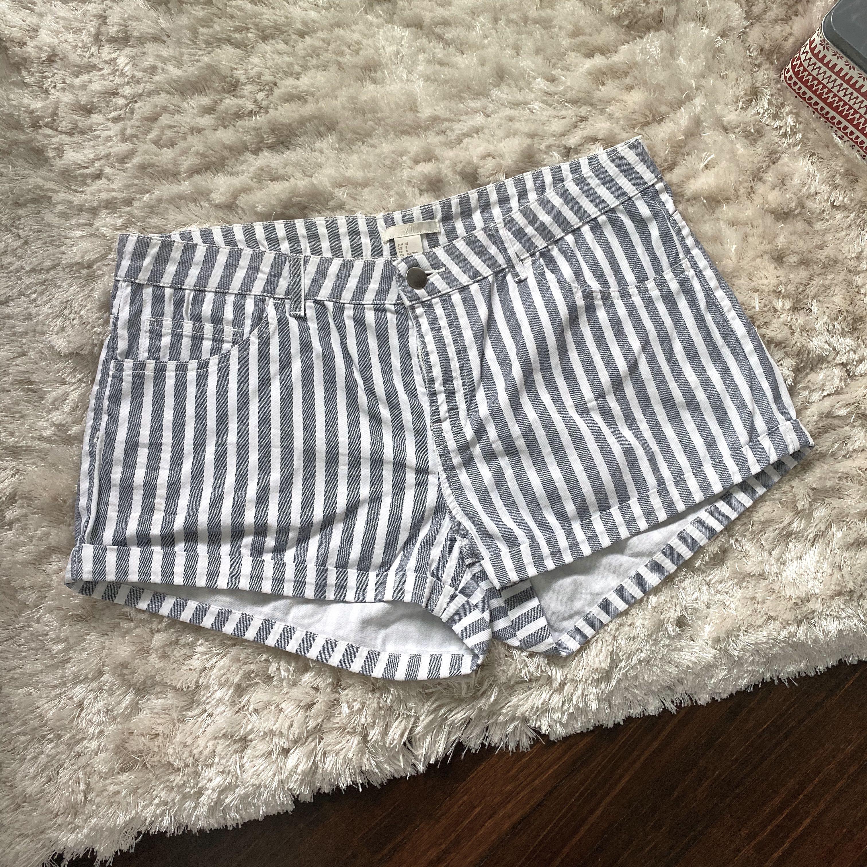 NM✨ H\u0026M Womens Stripe Cotton Shorts