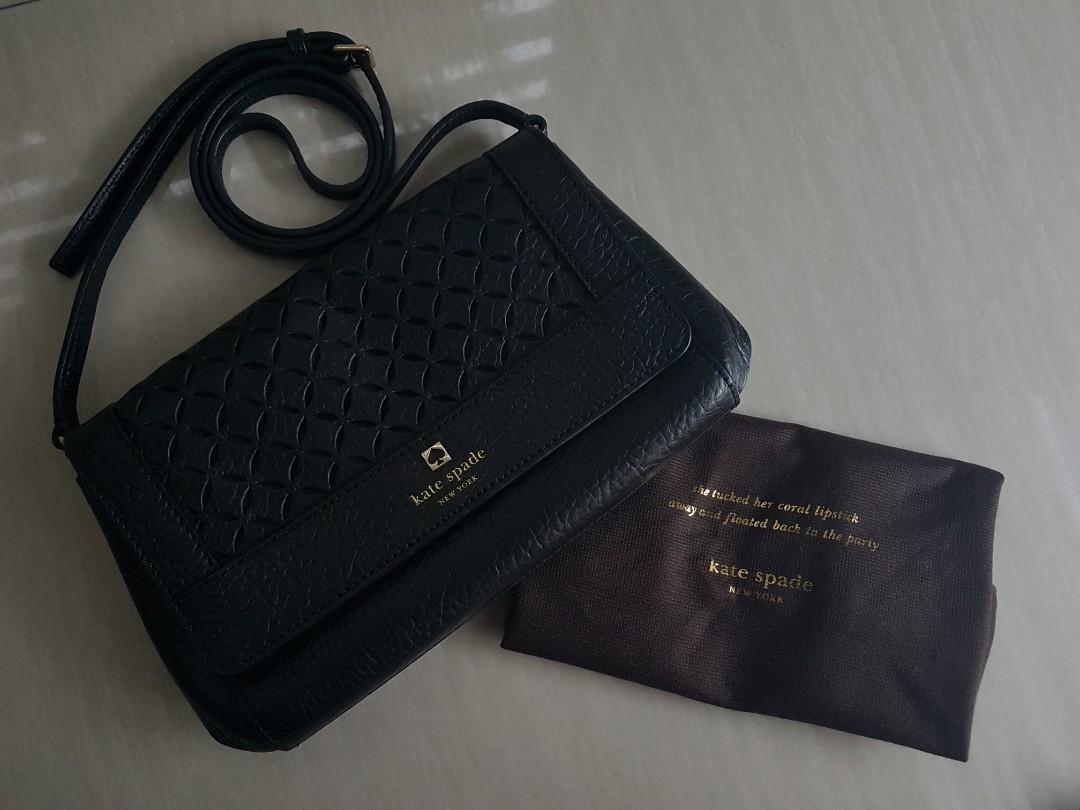 Kate Spade Perri Lane Greer Shoulder Bag (Category: Luxury Bags & Wallets) located in Pasig City. Submitted by sc0f1eld (Listing ID 257824325, Image 1). Description: - Flap with magnetic snap Closure - Only accepts BDO or BPI payment - Shipping is scheduled on weekends only but can accommodate weekday Grab Express/Lalamove pickups.