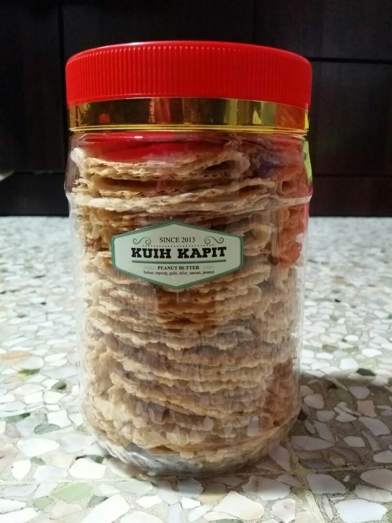 Shell Kapit Kuih Kapit Melaka, Food & Drinks, Homemade Bakes on Carousell