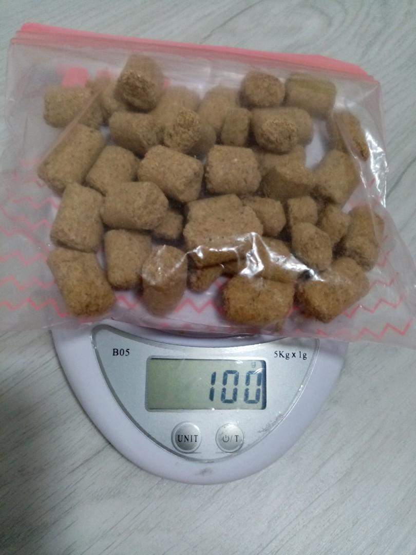 Mazuri lab block for hamsters, Pet Supplies, Pet Food on Carousell
