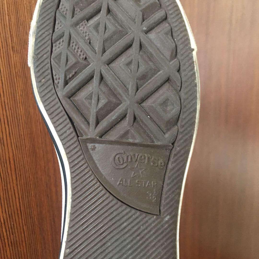 grey and mint converse