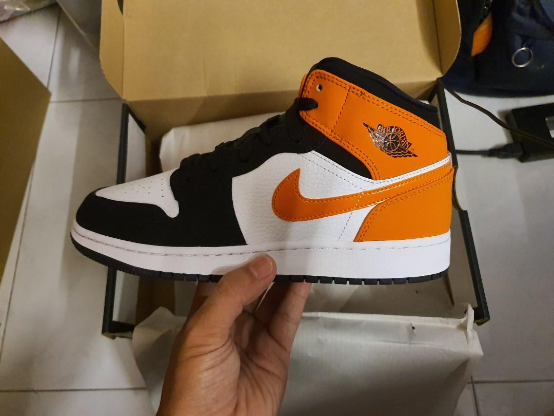 nike air jordan 1 mid shattered backboard