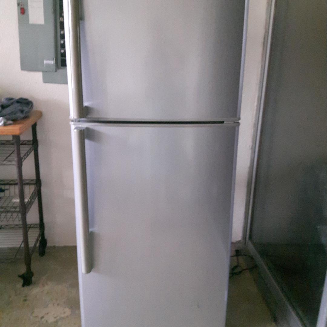 Refrigerator Samsung 2 Door Model Rt30sass Home Furniture Home Appliances Refrigerators And Freezers On Carousell