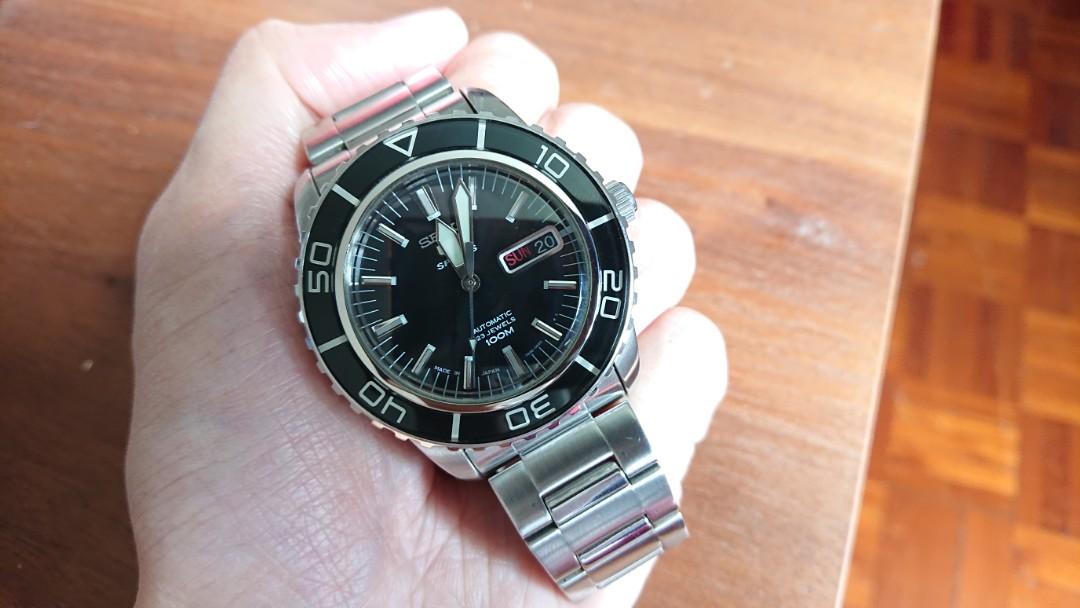 seiko 5 sports snzh55k1