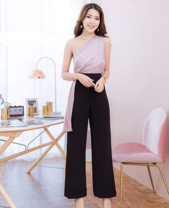 Premium Silky Elegant Top Thai Style (Category: Traditional & Ethnic wear) located in Makati City. Submitted by crystalcheee (Listing ID 257791931, Image 1). Description: - Light purple pink - Silky - Free size - New - From Thailand -PREMIUM QUALITY!.