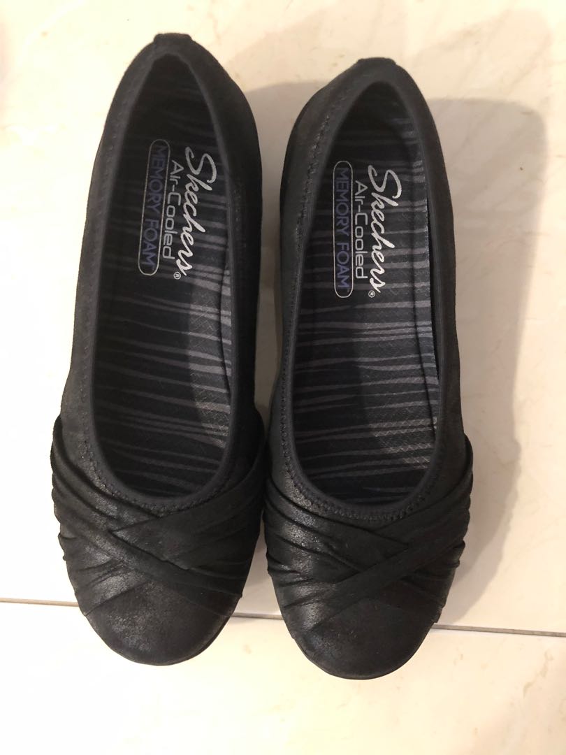 memory foam black flats