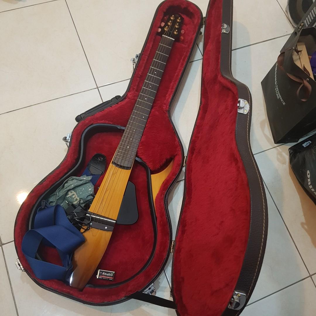 Yamaha silent deals guitar hard case