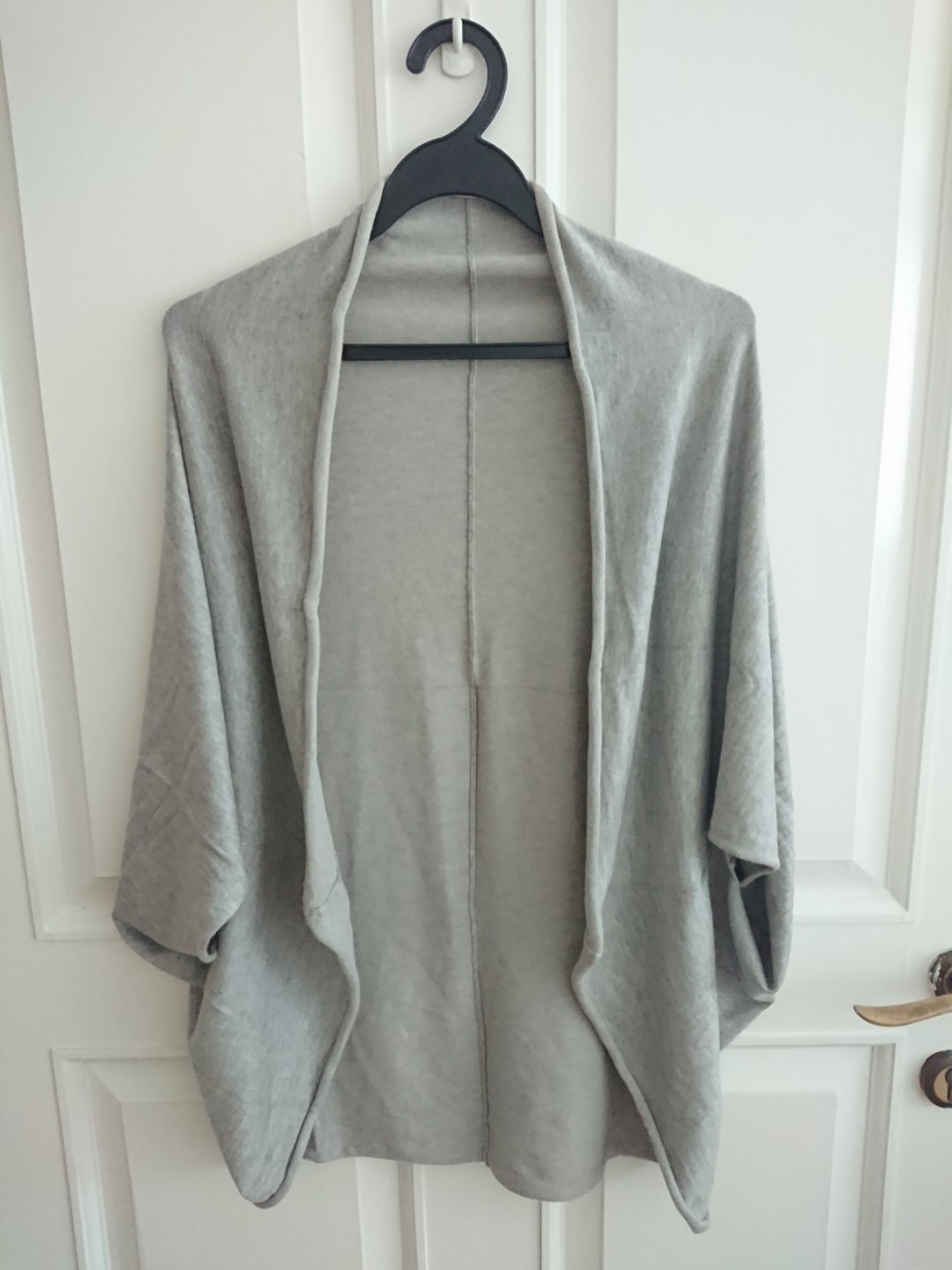 Zara Shrug, Women's Fashion, Coats, Jackets and Outerwear on Carousell