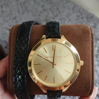 MICHAEL KORS (MK)- BLACK LEATHER WATCH
