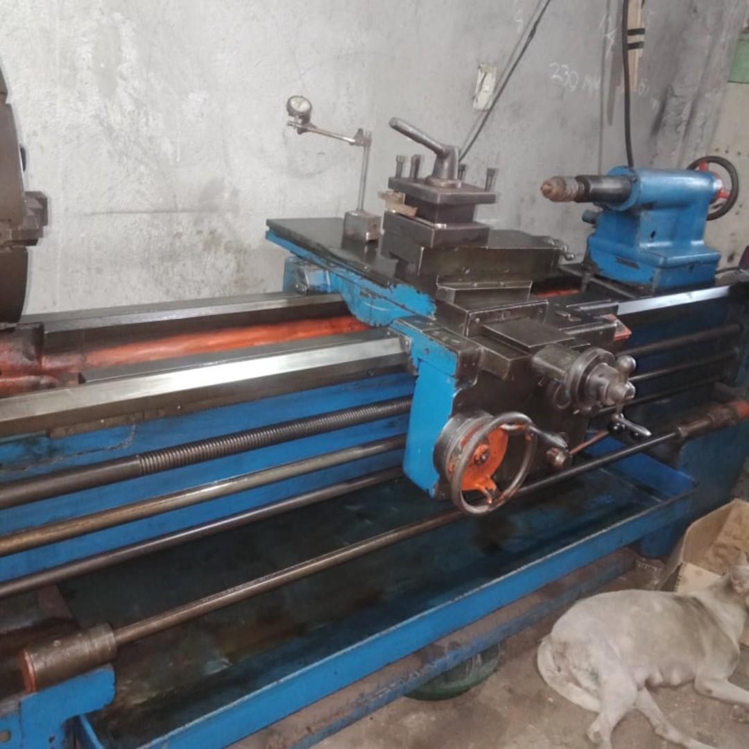 1 UNIT LATHE MACHINE, Commercial & Industrial, Industrial Equipment on ...