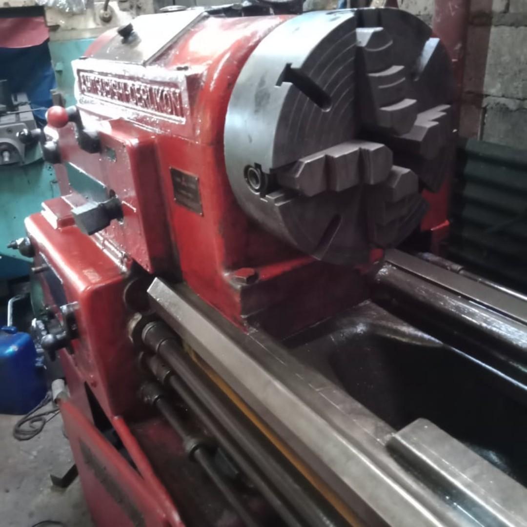1 UNIT LATHE MACHINE, Commercial & Industrial, Industrial Equipment on ...