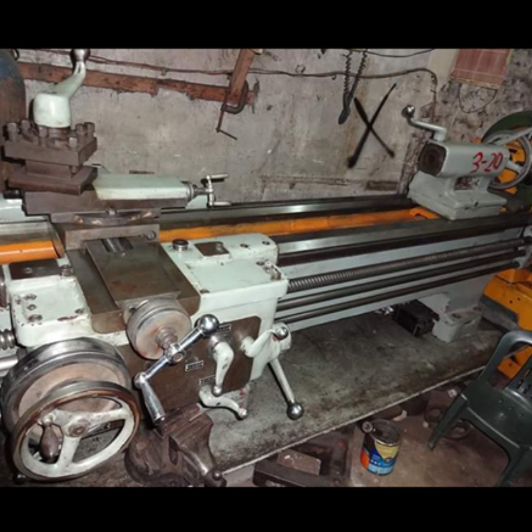 1 UNIT LATHE MACHINE, Commercial & Industrial, Industrial Equipment on ...