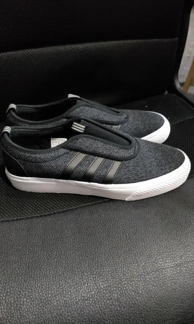Adidas Adiease shoes kung fu shoes, Men's Fashion, Footwear, Slippers \u0026  Sandals on Carousell