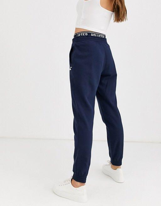 Hollister shop blue joggers