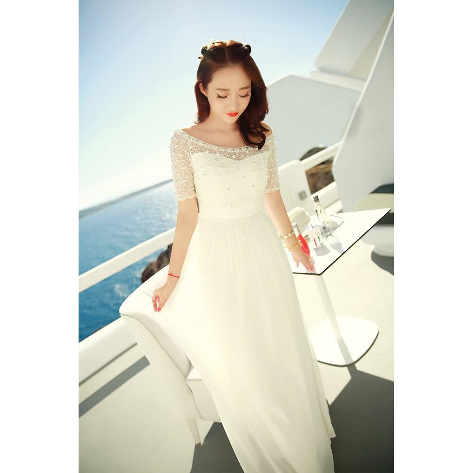 White maxi evening gown 2025