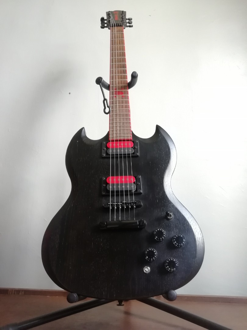 Sx hot sale pirate guitar