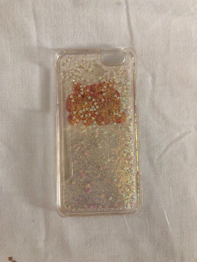 iPhone Case （分類：iPhone 其他）位於 Hong Kong。 由 stefaniiilau 提交（商品編號 257932816，圖片 2）。簡介： 90% new. Price negotiable Please inbox if interested. 。