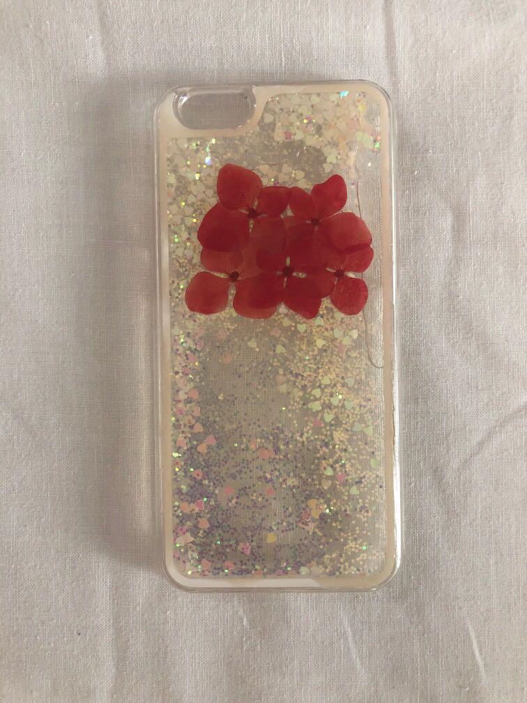 iPhone Case （分類：iPhone 其他）位於 Hong Kong。 由 stefaniiilau 提交（商品編號 257932816，圖片 1）。簡介： 90% new. Price negotiable Please inbox if interested. 。