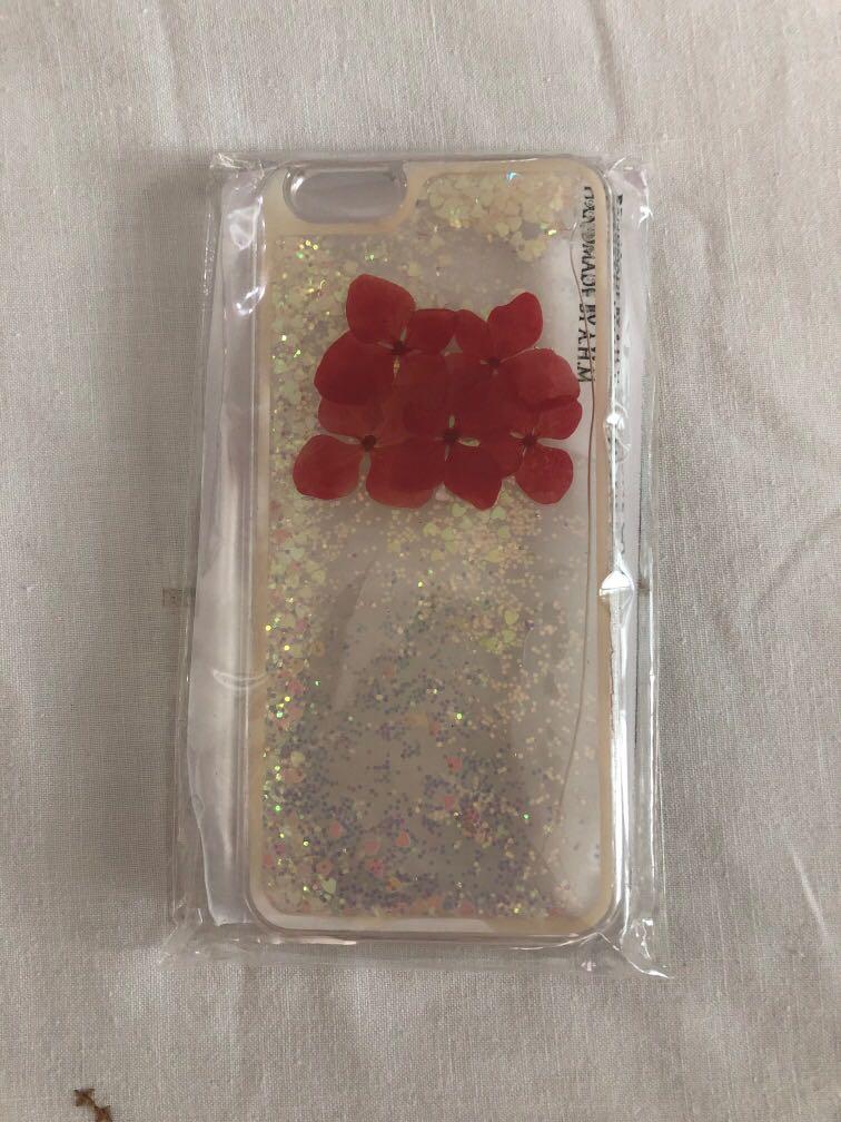 iPhone Case （分類：iPhone 其他）位於 Hong Kong。 由 stefaniiilau 提交（商品編號 257932816，圖片 3）。簡介： 90% new. Price negotiable Please inbox if interested. 。